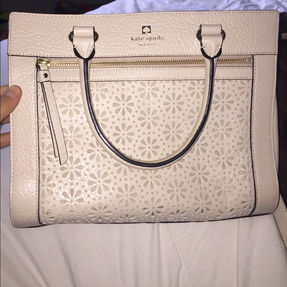 kate spade Handbags - Beautiful Kate Spade bag