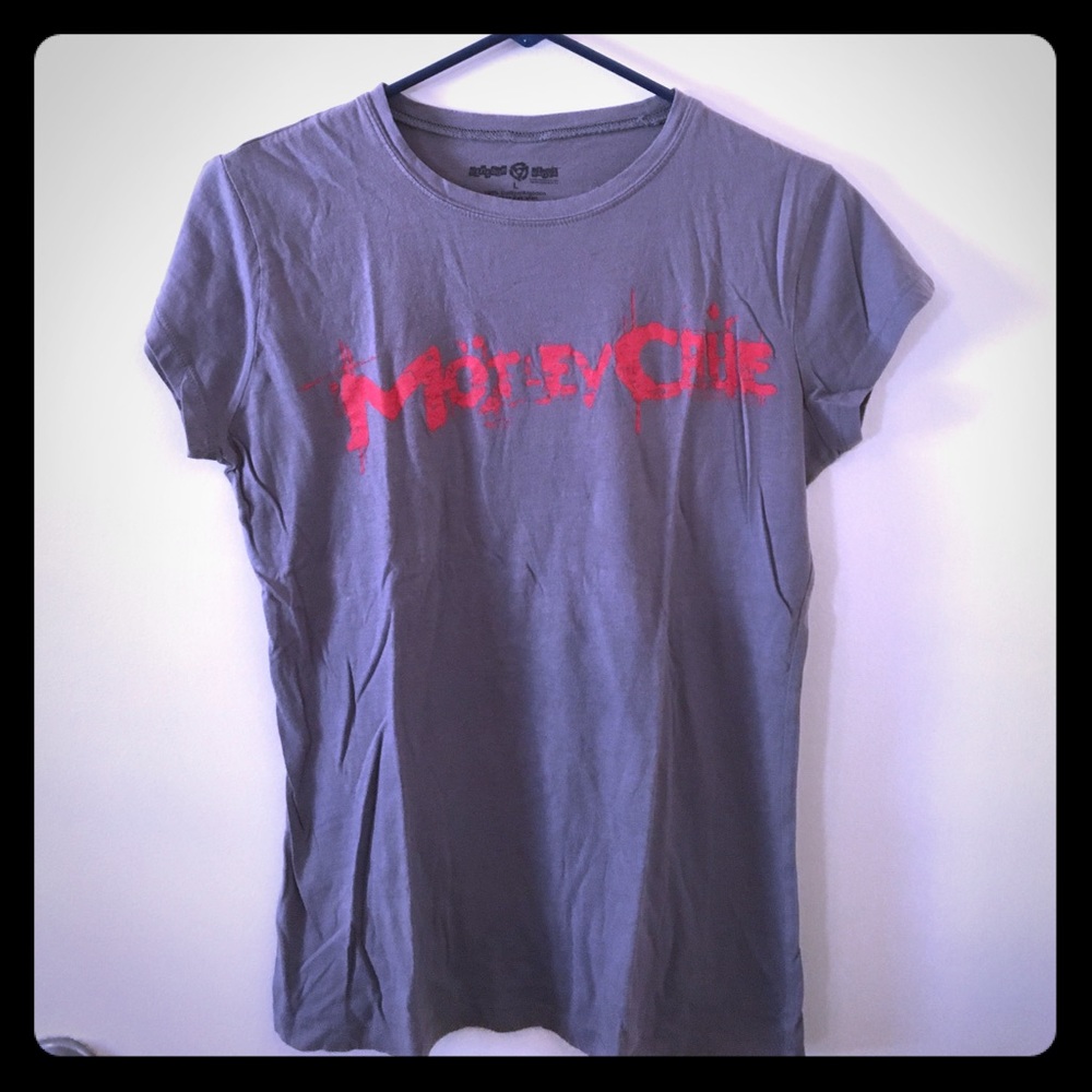 Motley Crue shirt