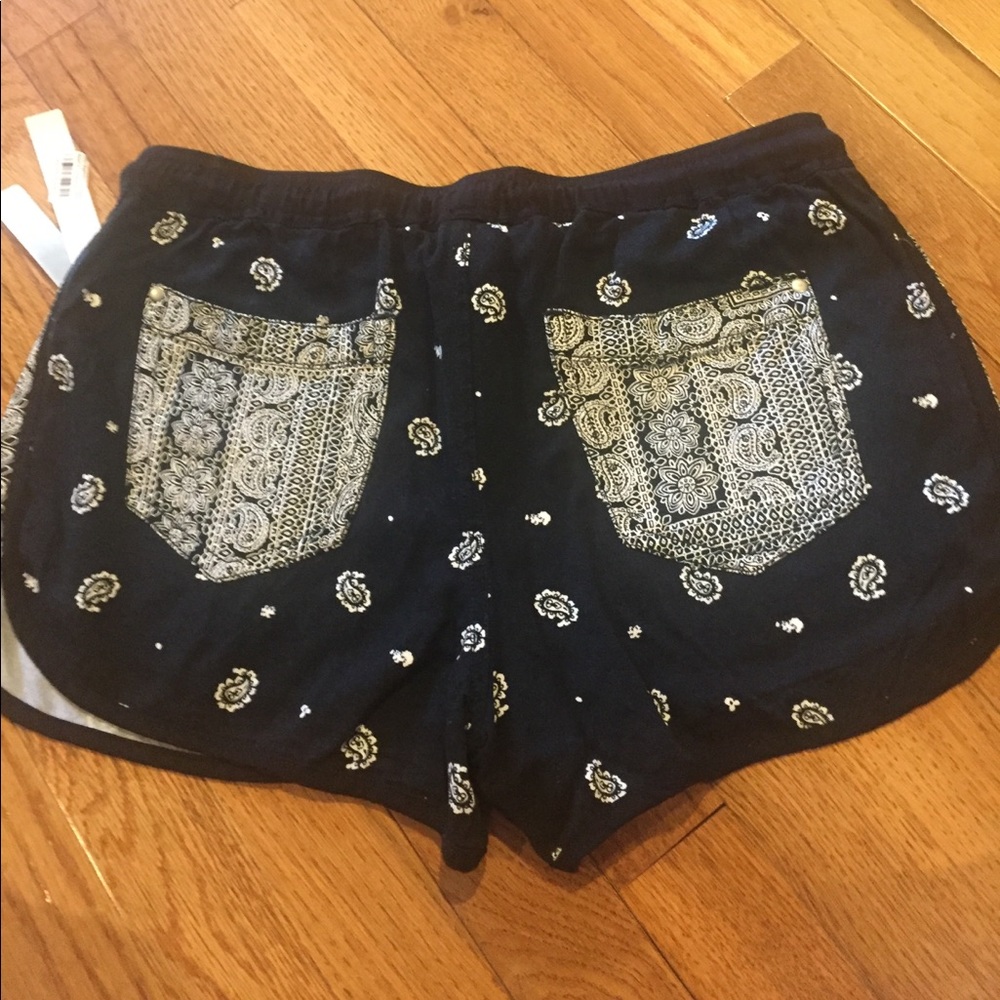 🖤 Aqua Bloomingdales shorts black/white size s