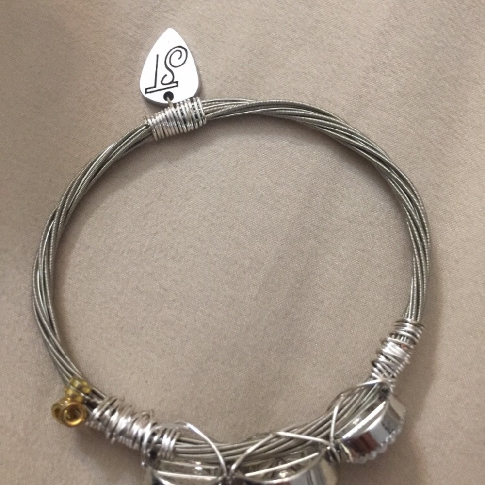 Guitar string bracelet