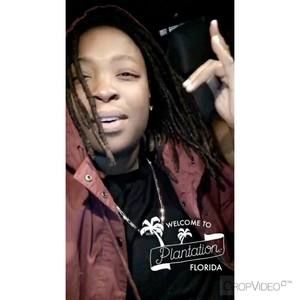 Meet your Posher, Jayy