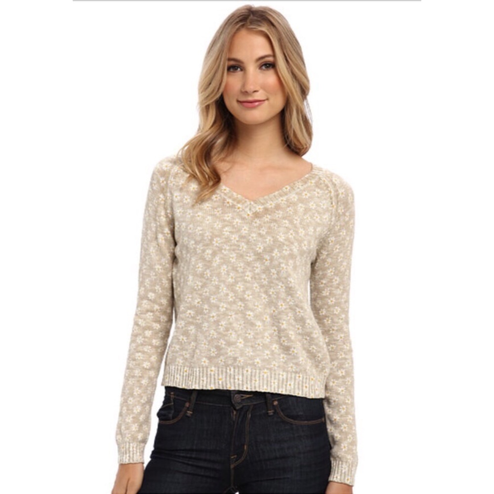 • MINKPINK Cotton Daisy Sweater •
