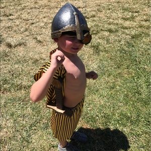 Meet your Posher, Nicholl