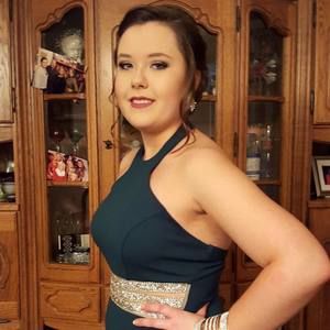 Meet your Posher, Madeline