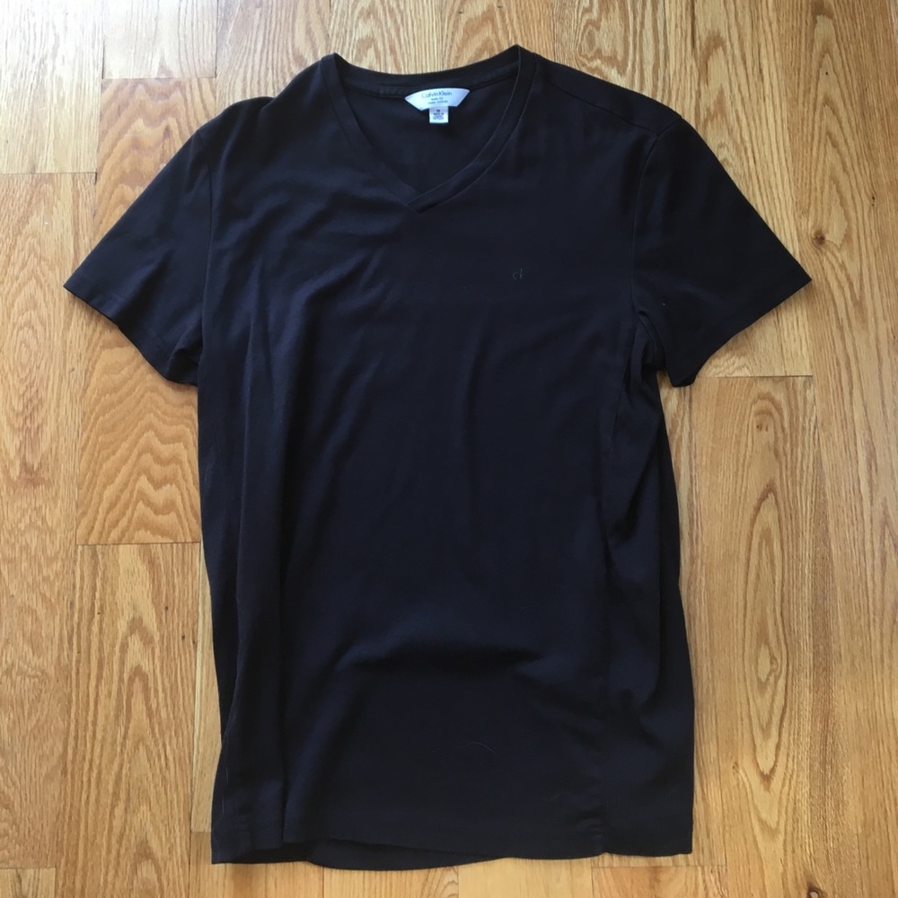 Calvin Kline v neck.