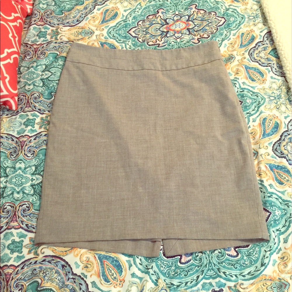 Limited gray skirt SOLD ON OTHER SITE