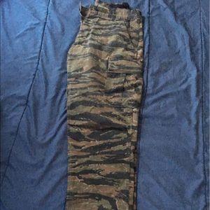 Rothco cargo Tiger Stripe Camo