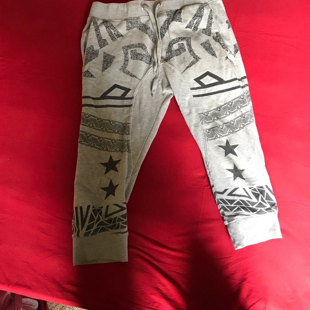 GREY AND BLACK JOGGER SHORTS