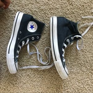 Black and white converse