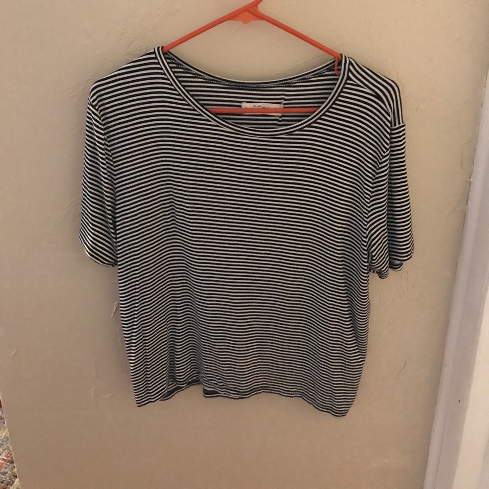 striped Abercrombie and fitch tee never worn