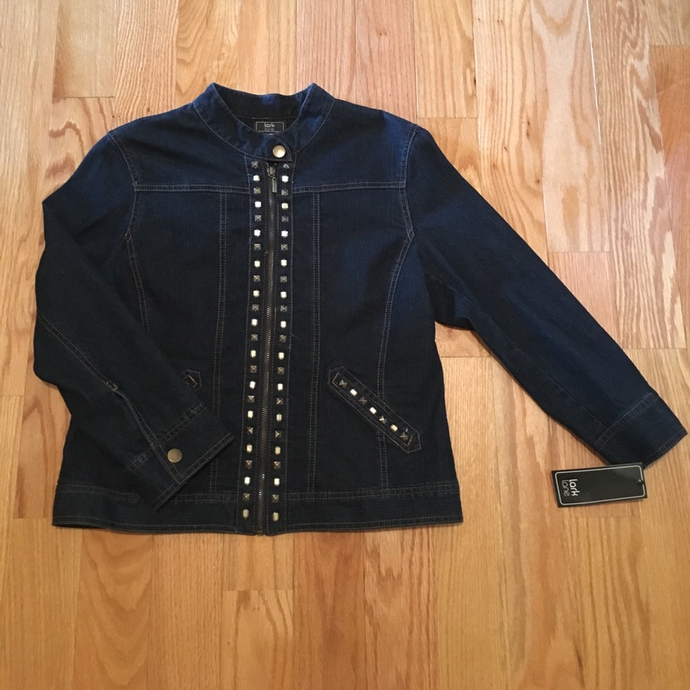 Dark wash Jean Jacket ⭐️ Final Price