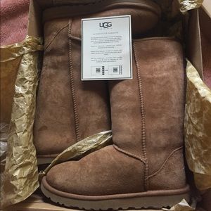 Classic tall UGG boots