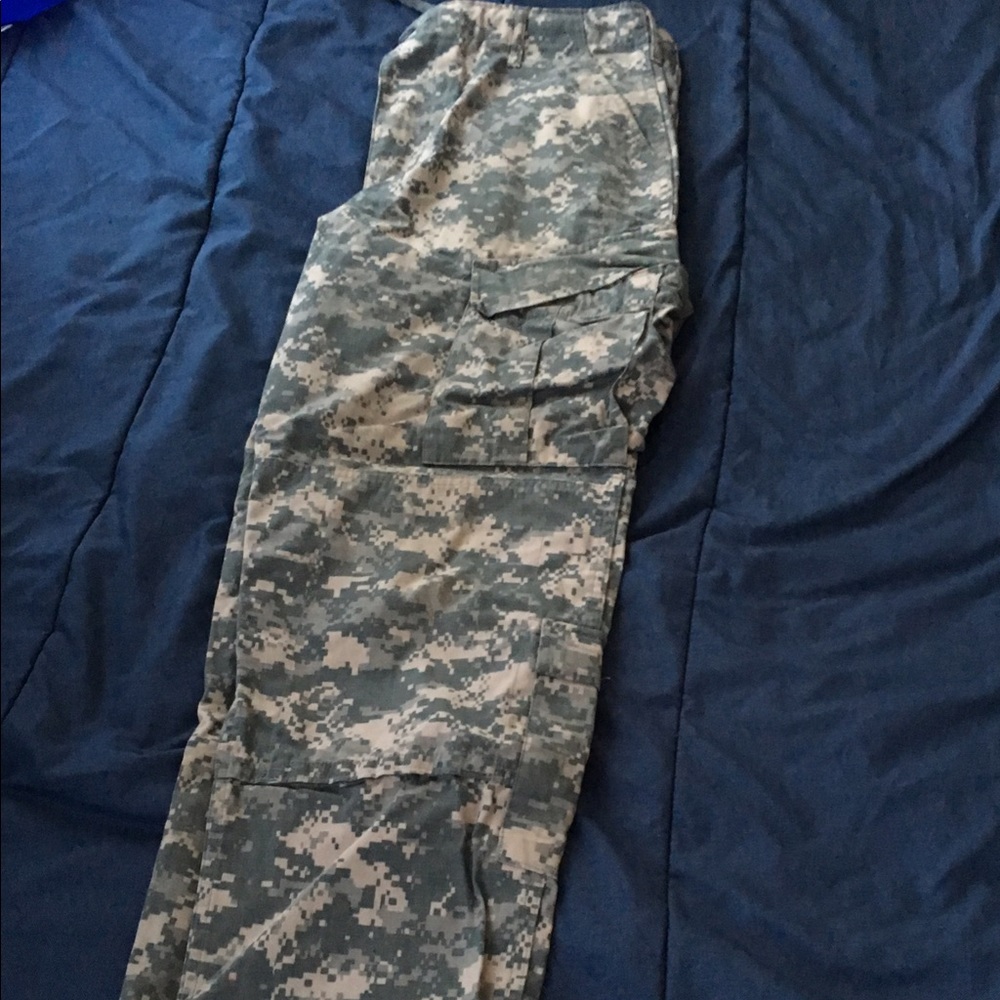 Propper cargo ACU digital camo