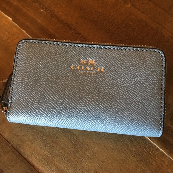 Coach credit card and change wallet - Picture 4 of 7