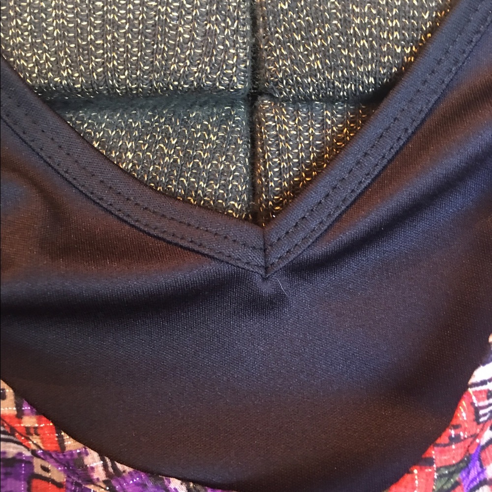 Colorful Blouse - Picture 3 of 3