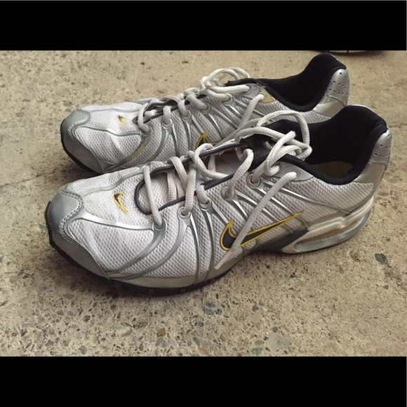Nike Livestrong Women's Running Shoe - Picture 1 of 1