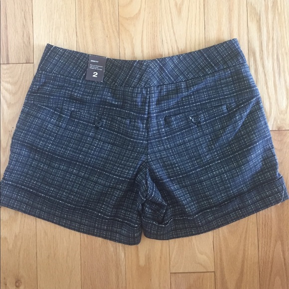 NWT Size 2 Drew fit shorts - Picture 2 of 4