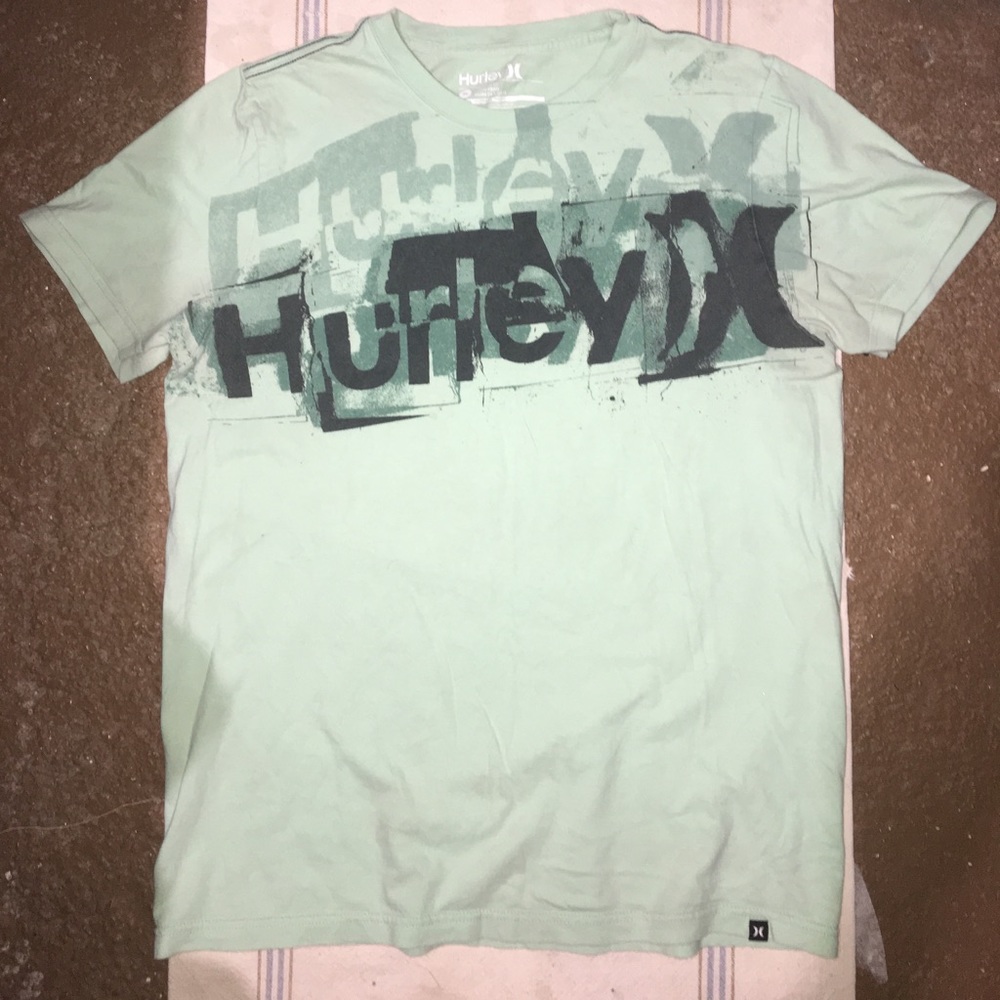 Hurley soft cotton tee!