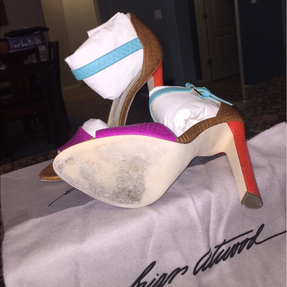 Brian Atwood Color Block Heel - Picture 4 of 5
