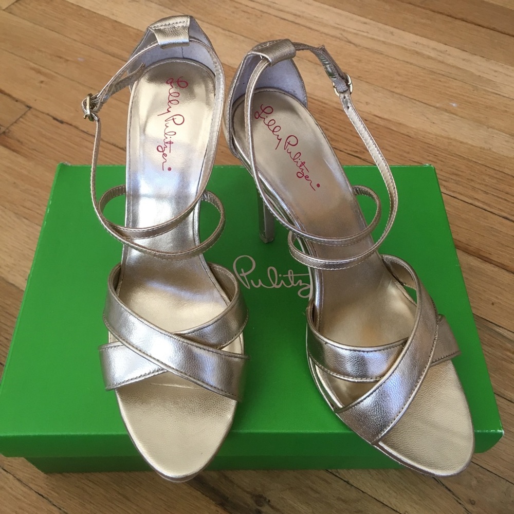 Lilly Pulitzer Bella Sandals -- almost new!