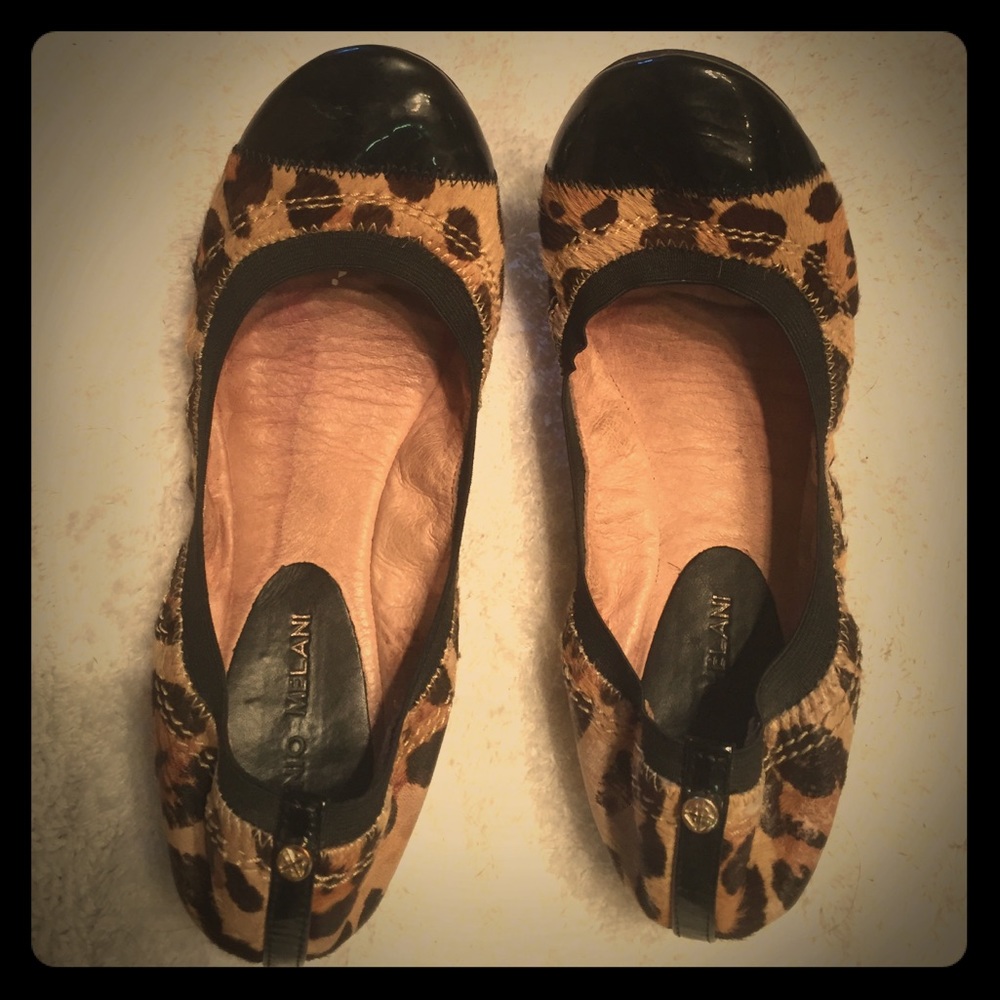Antonio Melani flats leopard w black patent toe