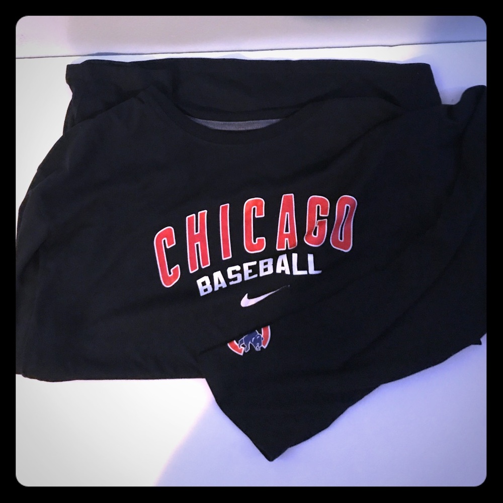 Nike Chicago Cubs long shirt