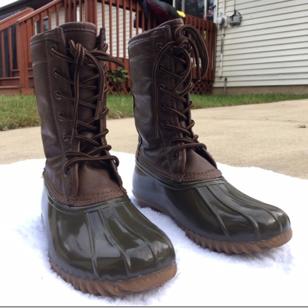 Madden Girl duck boots