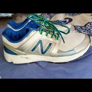 New Balance shoes size 10.5