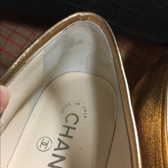 NIB Authentic Chanel Mocassins Loafer 40.5 B Gold - Picture 3 of 8