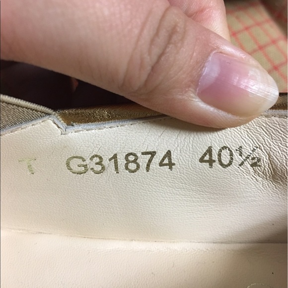 NIB Authentic Chanel Mocassins Loafer 40.5 B Gold - Picture 6 of 8