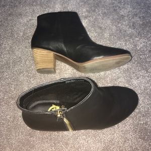 Crown vintage black leather booties