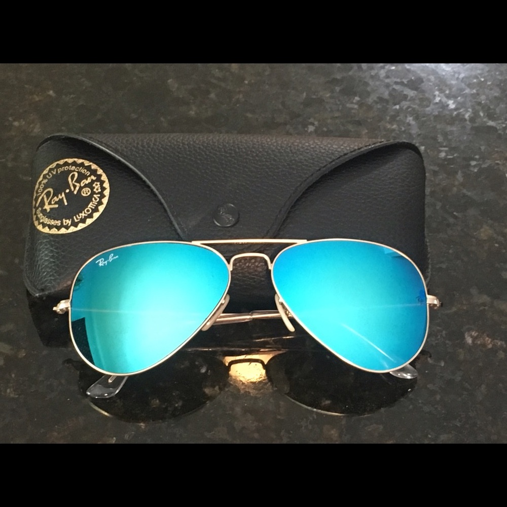 Brand new in box Ray Ban aviator sunglasses