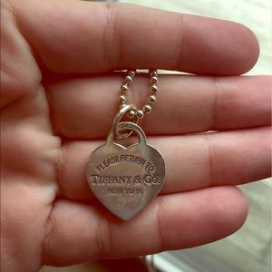 "Return to Tiffany" heart pendant necklace