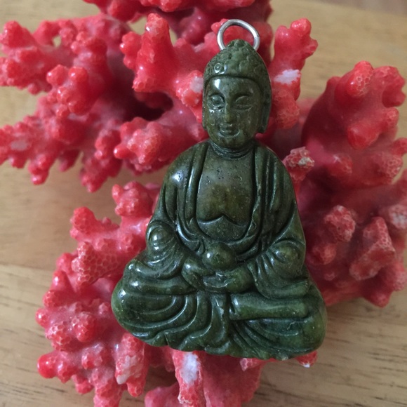 Vintage jade Buddha pendent