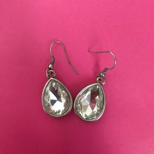 Premier Designs Tear Drop Crystal Earrings