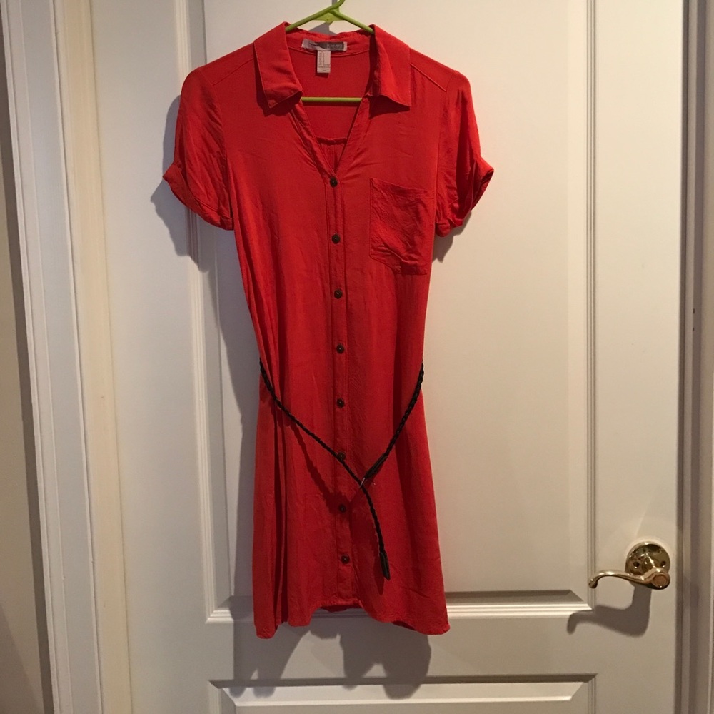 A cute orange dress