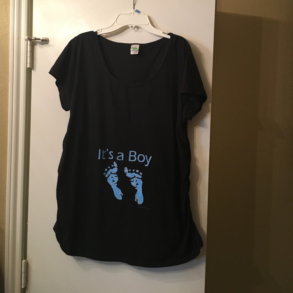 It's a boy maternity shirt xl footprint