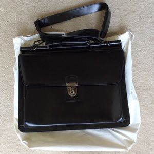 Unisex Black Leather Briefcase / Computer Bag