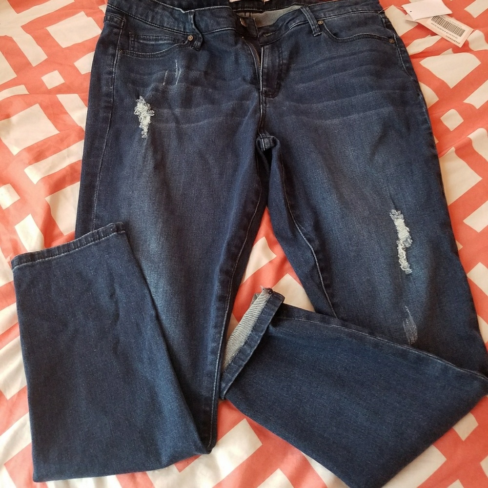 Distressed Skinny Jeans