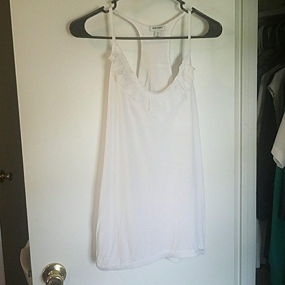 Old navy ruffle tank