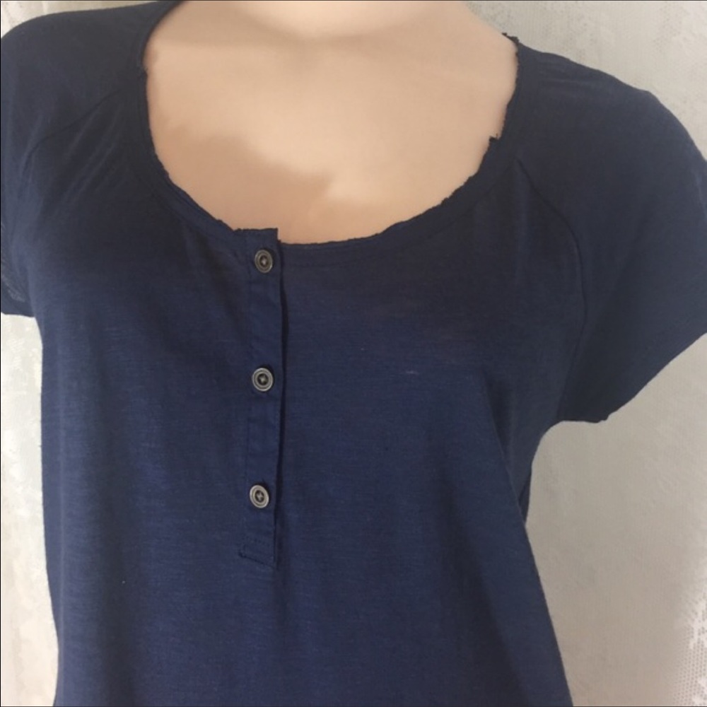 Lucky Brand blue Top. B016