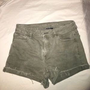 Green American Eagle High Rise Shortie shorts