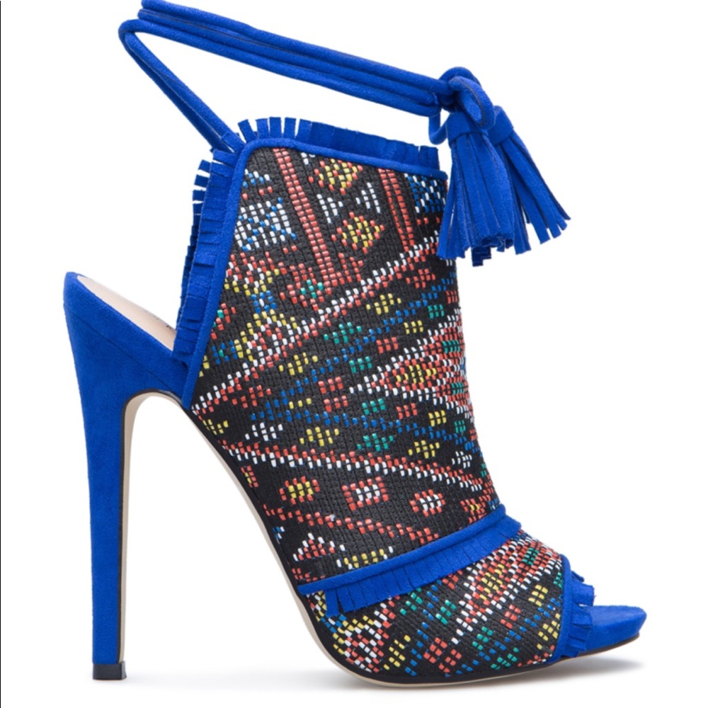 Royal blue pump, Faydra heeled sandal!