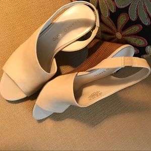 👠Franco Sarto leather wedge sandals