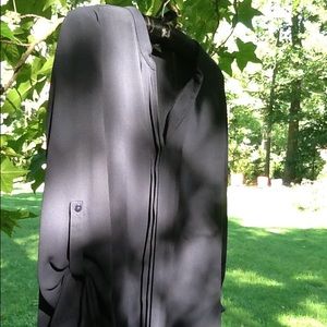 41 Hawthorne (via StitchFix) LS navy pleat blouse