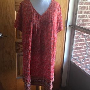 Orange short sleeved dress