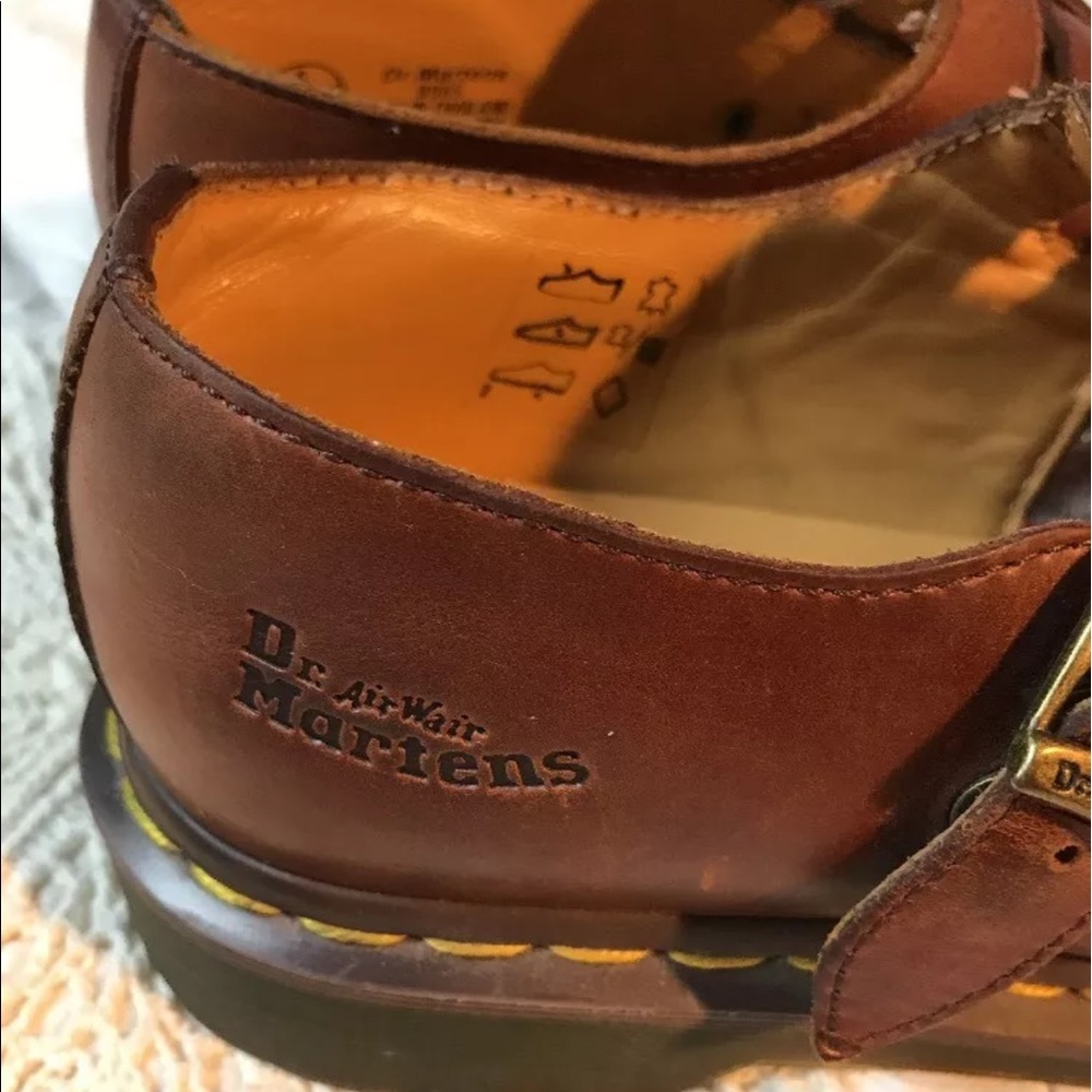 Doc Martens Women's 8065 Maryjane Double Strap 6 - Picture 2 of 8