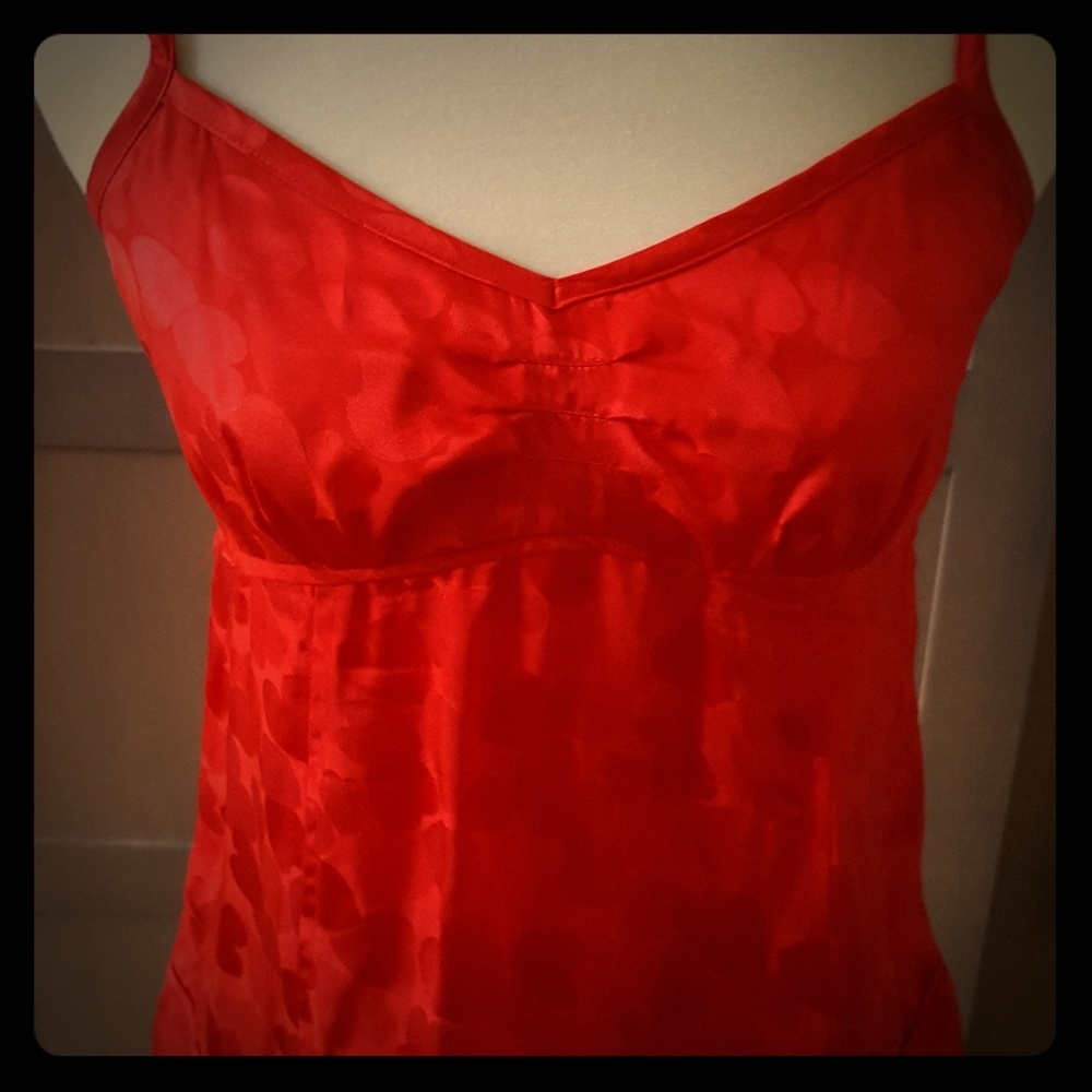 Macr by Marc Jacobs adjustable strap silk tank.