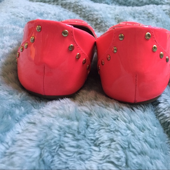 Flats - Picture 4 of 4