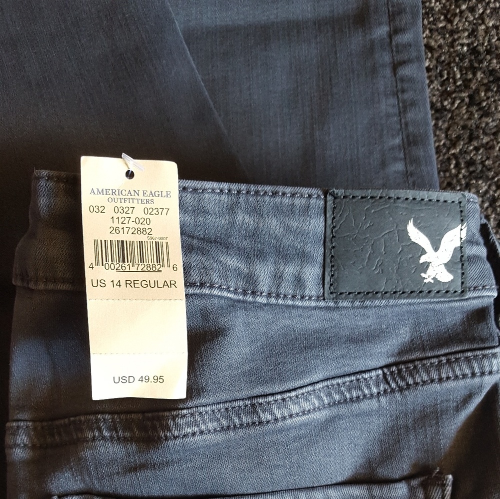 Nwt American eagle jeans